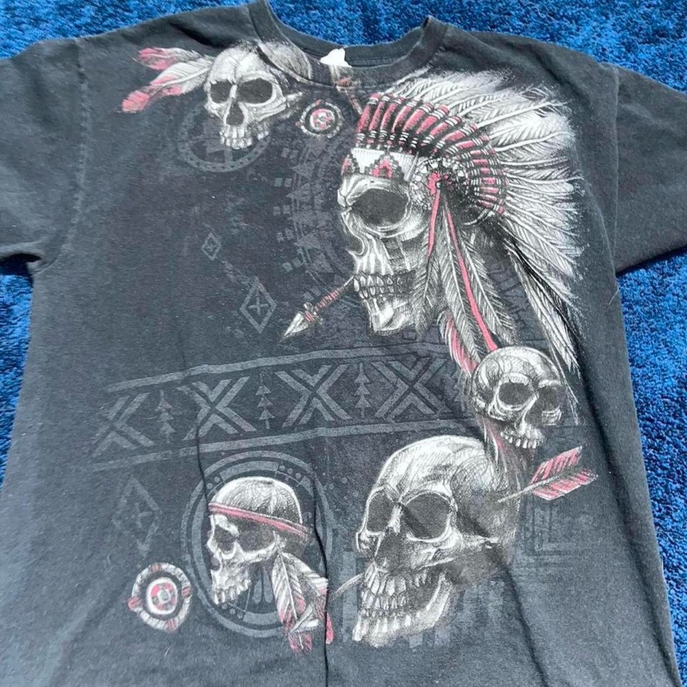 Black Graphic Tee with Skull and Feather Design